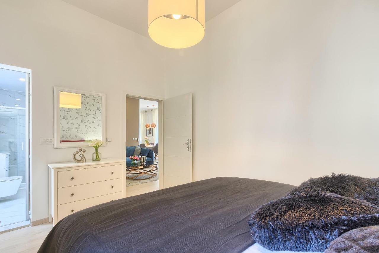 PUY Hedone Luxury Apartment With Free Parking מראה חיצוני תמונה