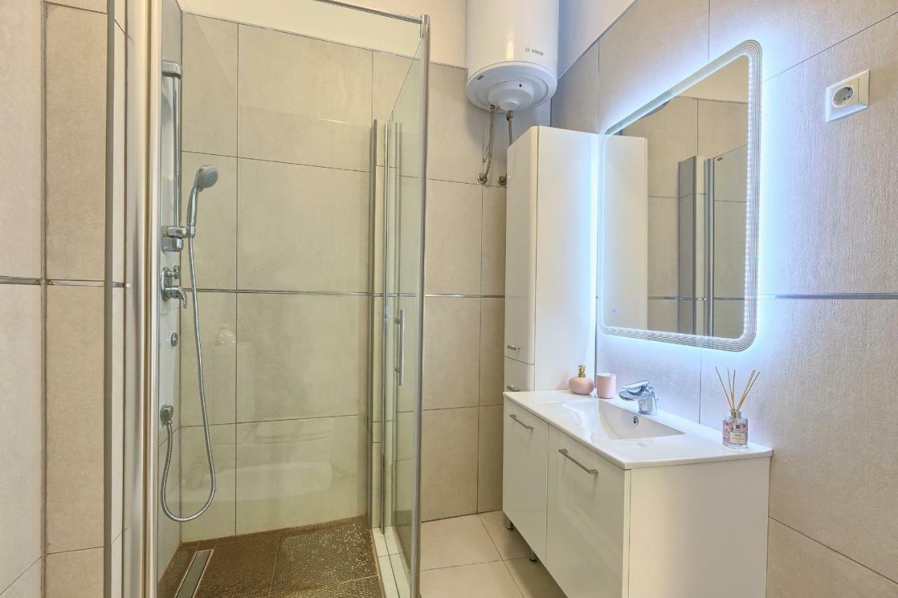 PUY Hedone Luxury Apartment With Free Parking מראה חיצוני תמונה